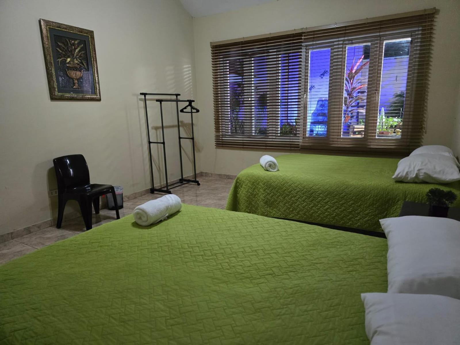 Hostal Casa Luna 산타 아나 외부 사진